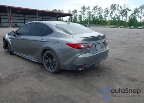 2025 Toyota Camry Se из США, поврежденный, VIN 4T1DAACK6SU556385